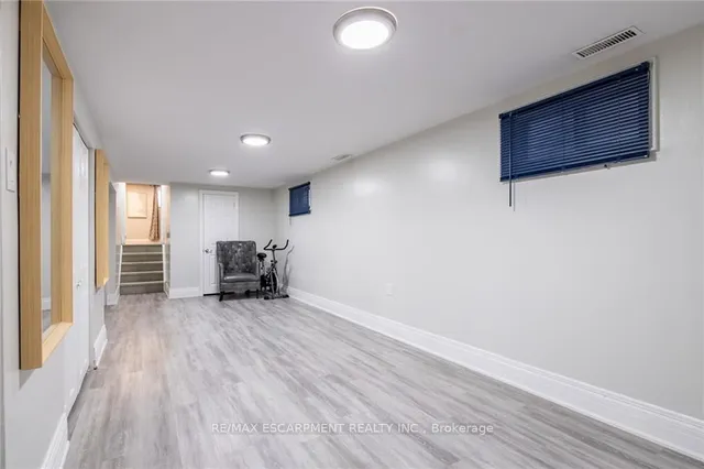 Additional image 29 of 5 Twinoaks Cres