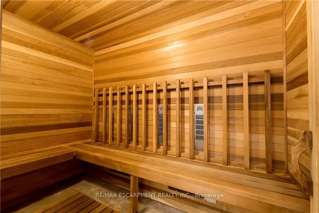 Additional image 19 of 39 SISTER VARGA Terr Unit 105