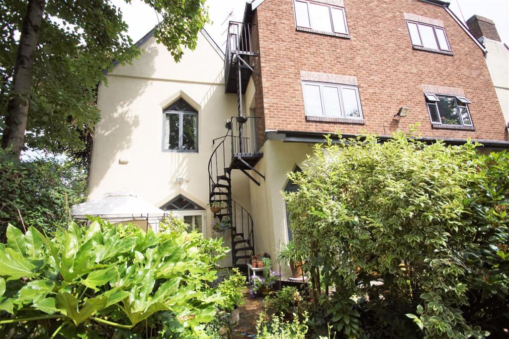 Additional image 28 of Wake Green Road, Moseley