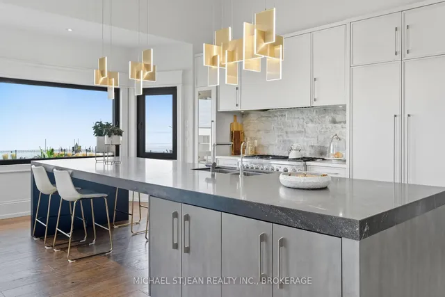 Additional image 13 of 9 Lochside Dr