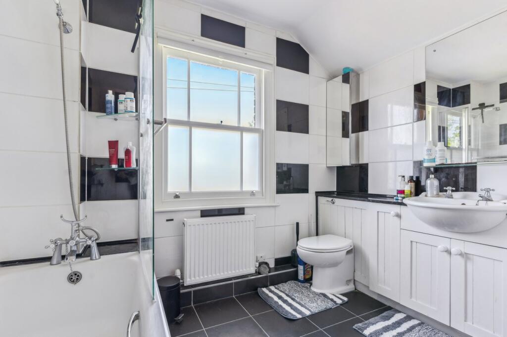 Additional image 14 of Riverside Cottage Mill Lane, Welwyn, AL6