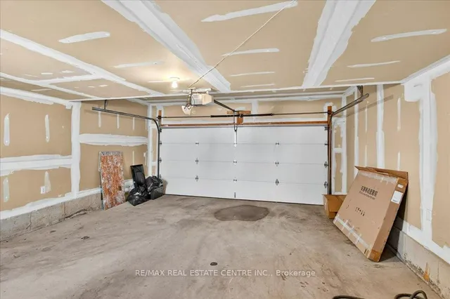 Additional image 17 of 852 Bessy Tr