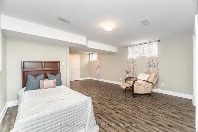 Additional image 41 of 9 Lorupe Crt