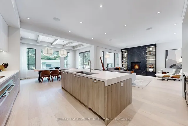 Additional image 11 of 977 Gorton Ave