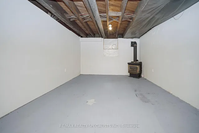 Additional image 33 of 760 Limeridge Rd