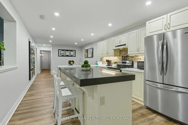 Additional image 41 of 9 Lochside Dr