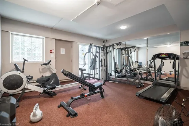 Additional image 4 of 141 Catharine St Unit 204