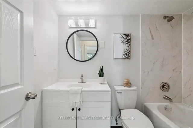 Additional image 39 of 165 Bold St Unit 304