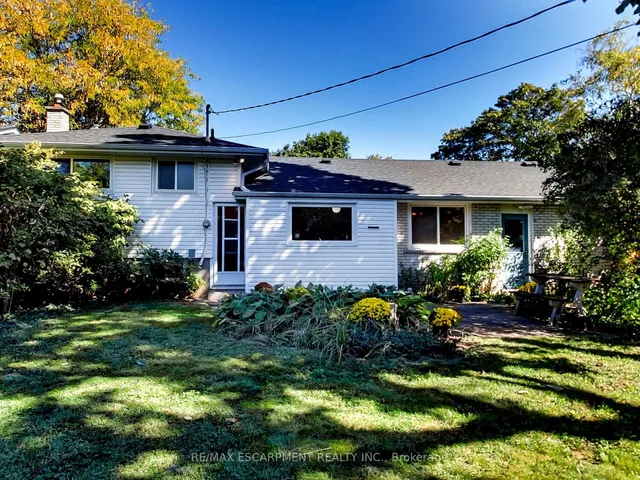 Additional image 47 of 558 Parkside Cres