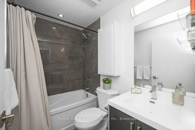 Additional image 10 of 2093 Fairview St Unit 2010