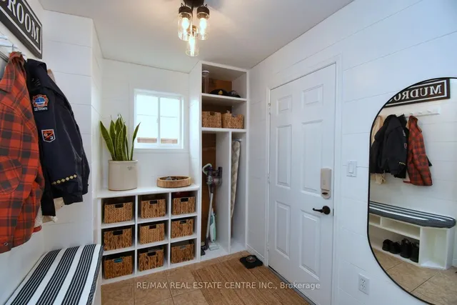 Additional image 23 of 35 Eringate Dr