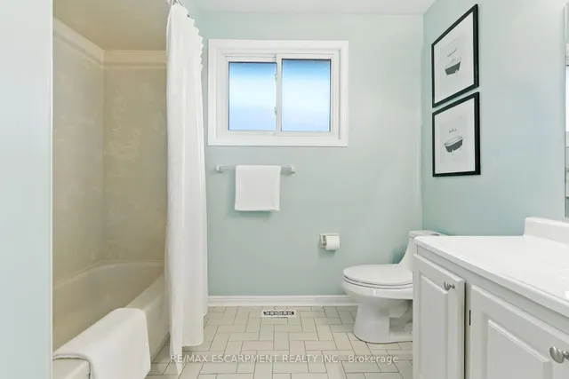 Additional image 33 of 561 Harmony Ave