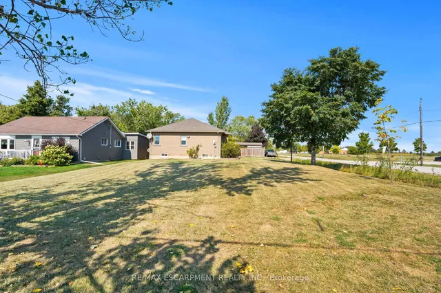 Additional image 5 of 301 Mud St