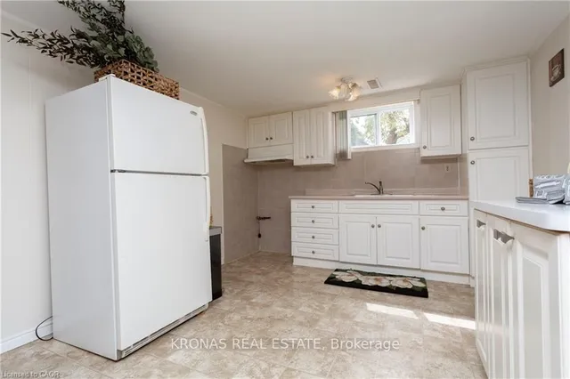 Additional image 14 of 15 Lantana Crt