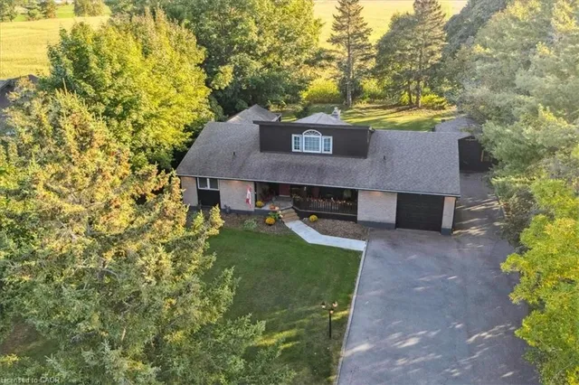 Additional image 36 of 3125 Guyatt Rd