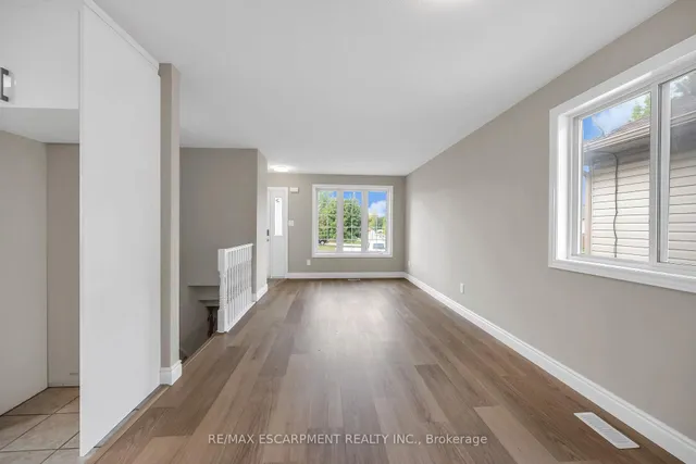 Additional image 10 of 83 Marion St