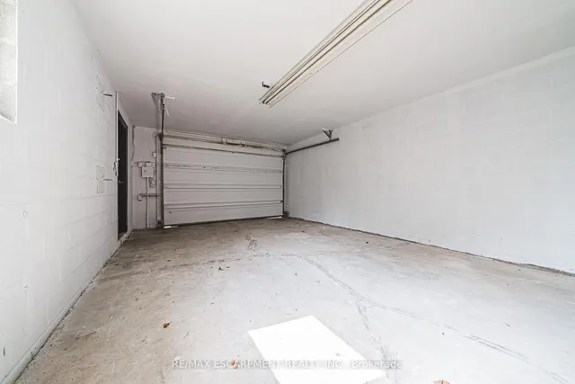Additional image 37 of 131 Welbourn Dr