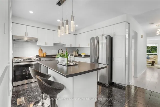 Additional image 22 of 384 Limeridge Rd Unit 11