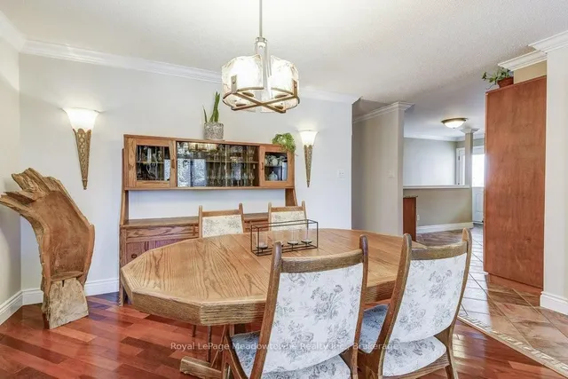 Additional image 10 of 61 Duncan Ave