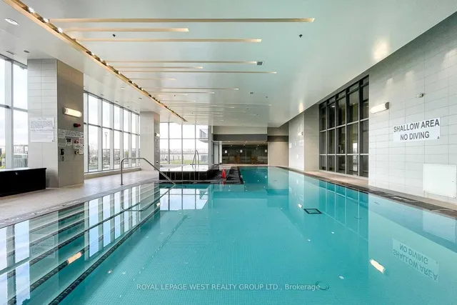 Additional image 28 of 2087 Fairview St Unit 1002