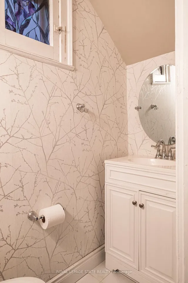 Additional image 23 of 122 East Ave