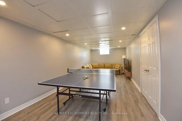 Additional image 30 of 1384 Niels Ave