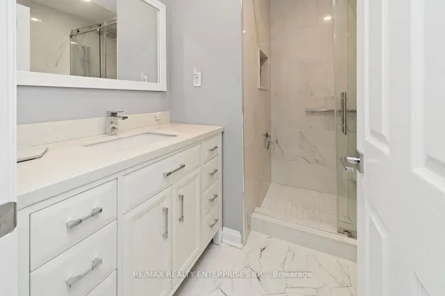 Additional image 18 of 63 Fonthill Rd Unit 21