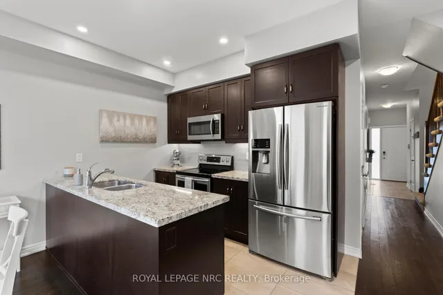 Additional image 6 of 377 Glancaster Rd Unit 15