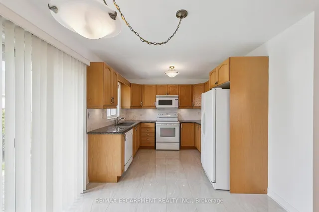 Additional image 23 of 245 Centennial Forest Dr