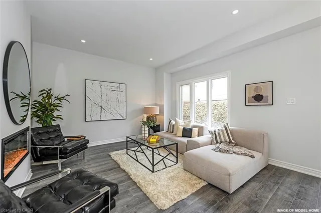 Additional image 8 of 205 Thames Way Unit 29