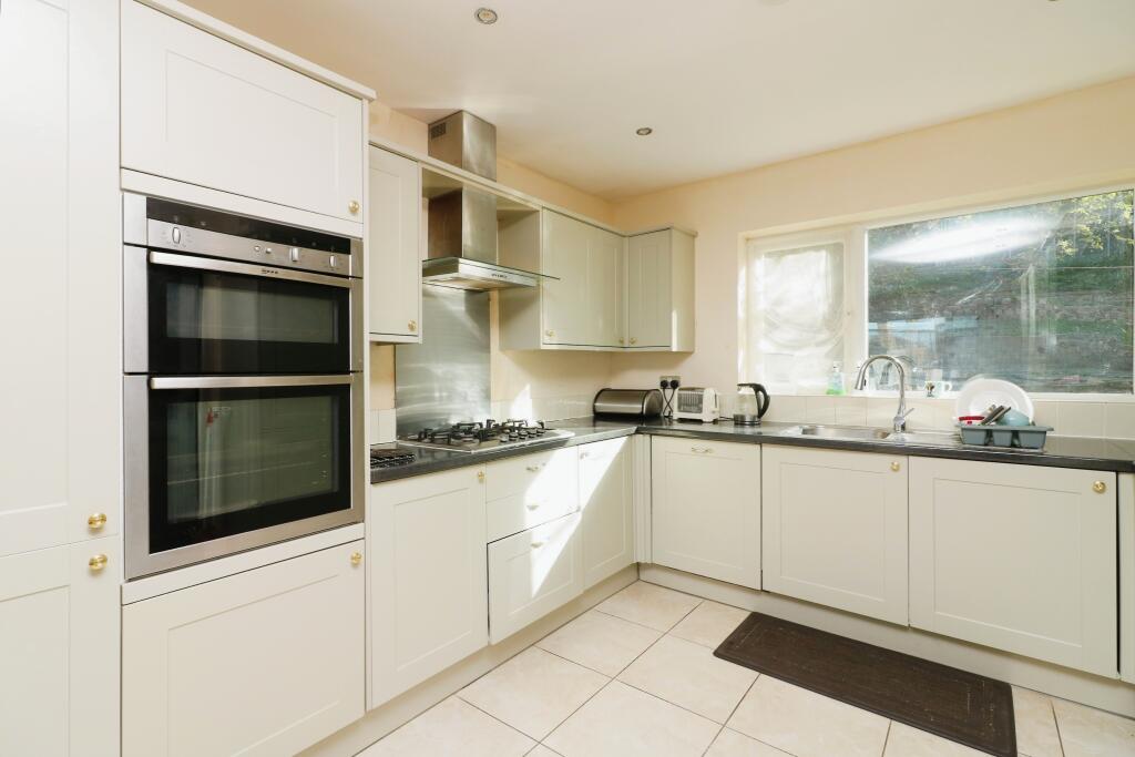 Additional image 2 of Carleton Rise, Welwyn, AL6