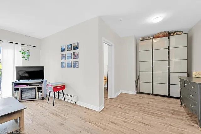 Additional image 21 of 141 Catharine St Unit 102