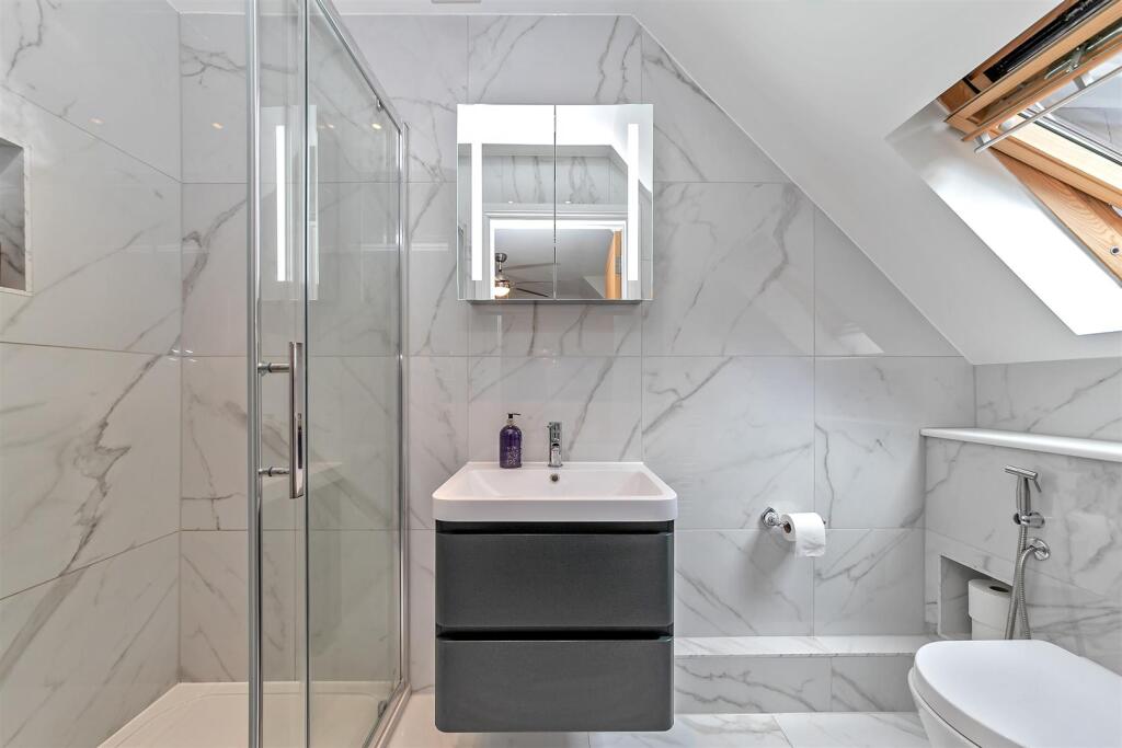 Additional image 18 of Elderberry Close, Bricket Wood, St. Albans