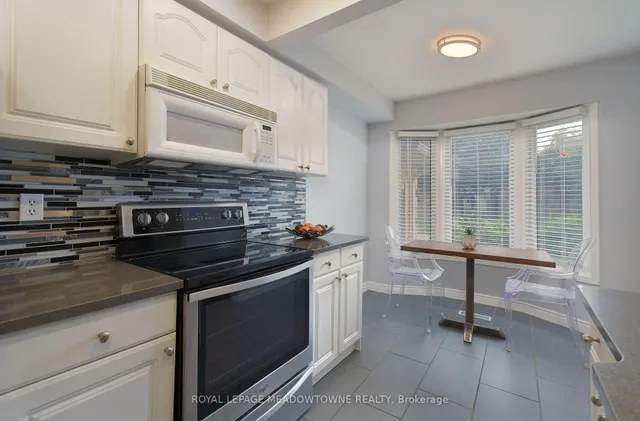 Additional image 11 of 800 Upper Paradise Rd Unit 34