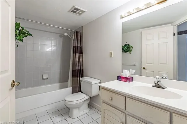 Additional image 38 of 67 Caroline St Unit 304 (3D)