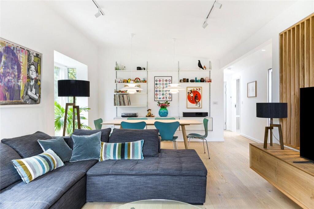 Additional image 10 of Avenue St. Nicholas, Harpenden, Hertfordshire, AL5