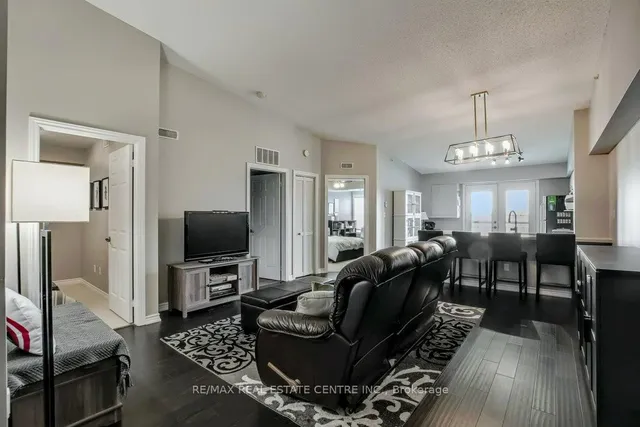 Additional image 7 of 1479 Maple Ave Unit 407