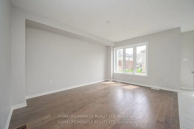 Additional image 9 of 327 Pumpkin Pass