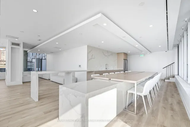 Additional image 30 of 370 Martha St Unit 1805