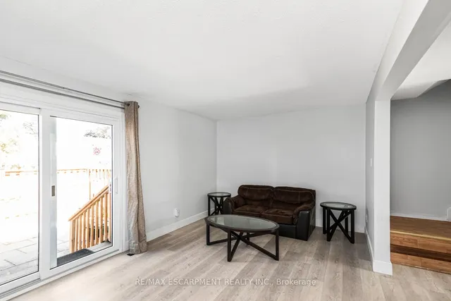 Additional image 6 of 25 Bryna Ave Unit F