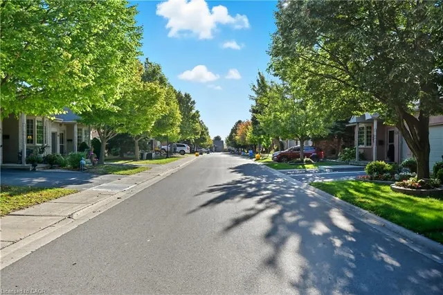 Additional image 40 of 55 Northern Breeze St Unit 33