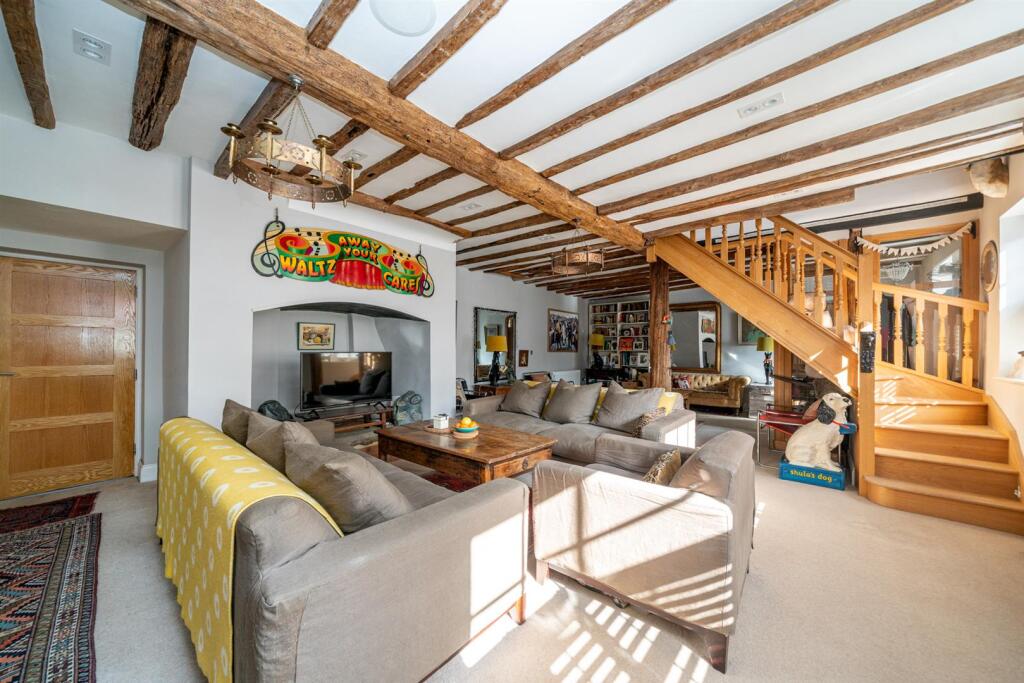 Additional image 39 of Fishpool Street, St. Albans