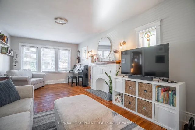 Additional image 9 of 73 Kenilworth Ave