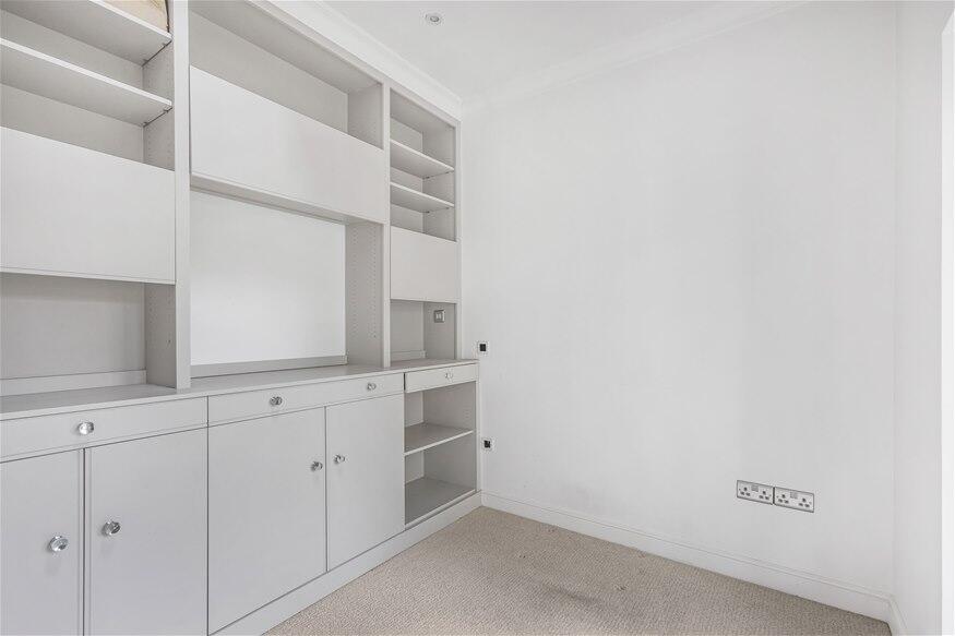 Additional image 9 of Roundwood Park, Harpenden, AL5