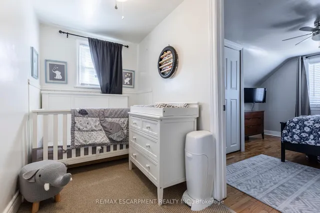 Additional image 21 of 118 Julian Ave