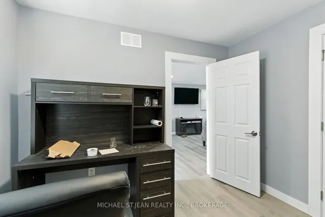 Additional image 13 of 74 East 14th St