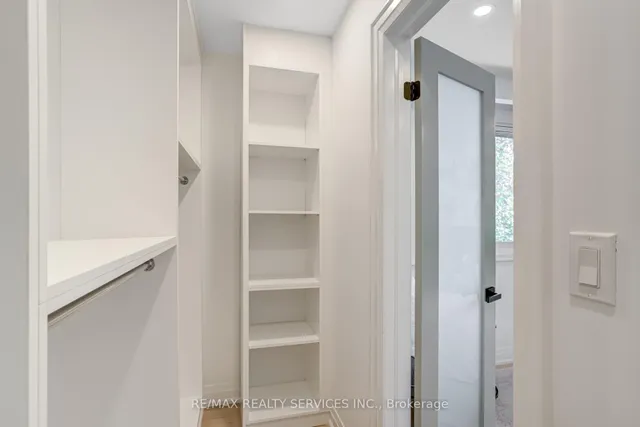 Additional image 26 of 5133 Cherryhill Cres