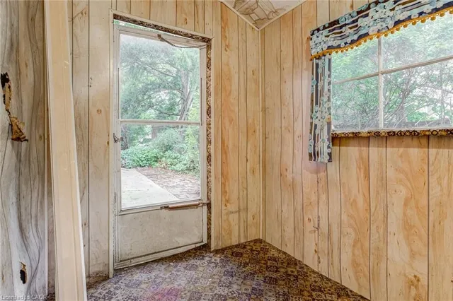 Additional image 39 of 99 Blake St