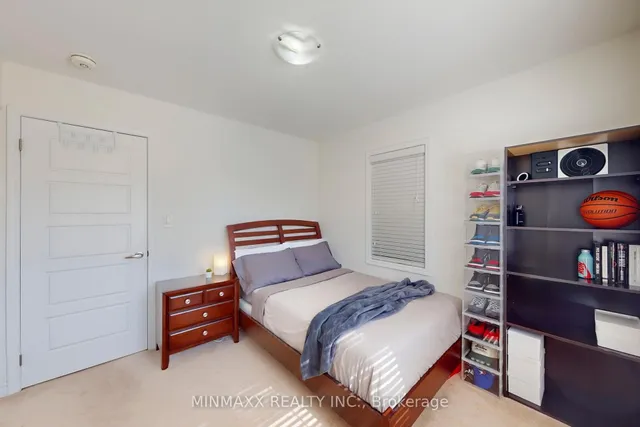 Additional image 31 of 257 Hinton Terr