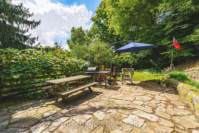 Additional image 30 of 327 Campbell Ave